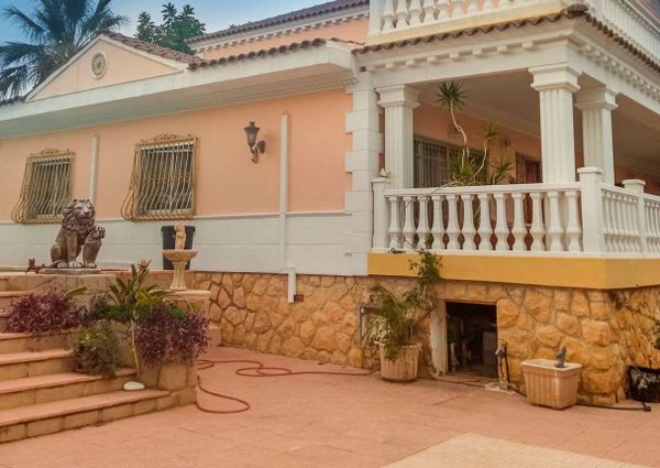 Independent villa in La Nucía – #4838-ES