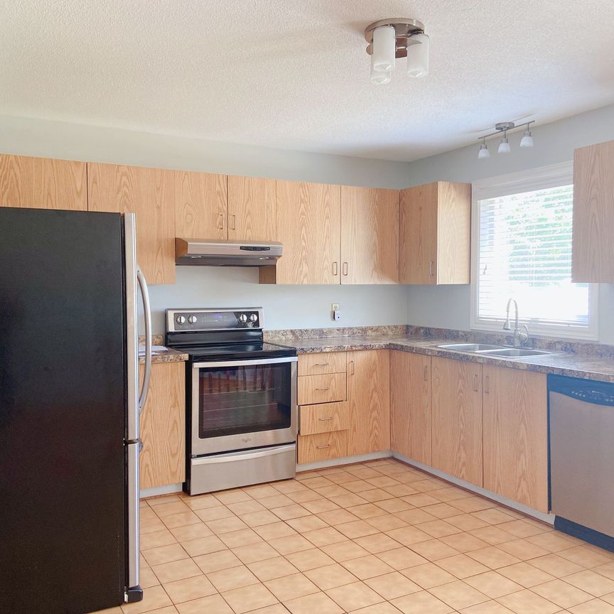 For Lease - 3457 WYMAN Crescent, Hunt Club - Windsor Park Village and Area, Ontario - Photo 1