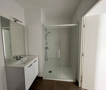 Appartement Le Petit Quevilly 1 pièce(s) 31.92 m2 - Photo 5