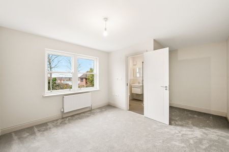 Riefield Road, London - Photo 3