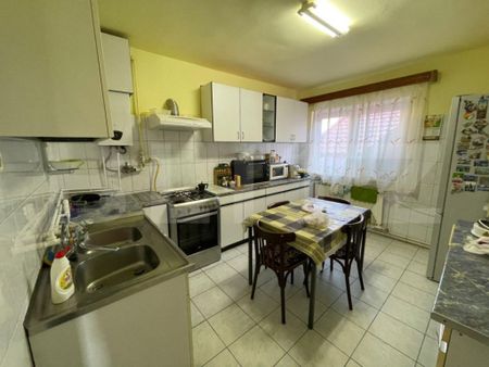 Garsoniera, 35 mp, pat matrimonial, zona UMF - Photo 5