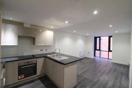 2 bedroom apartment to rent - Photo 3