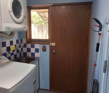 Carrum Downs - Photo 2