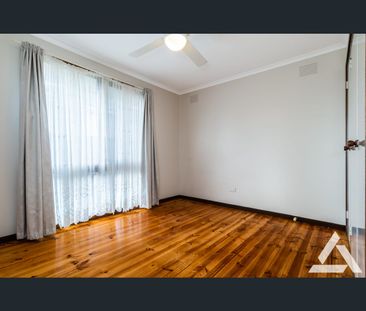 2/843 Heatherton Road, Springvale, Vic 3171 - Photo 1