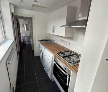 2 bedroom terraced house to rent - Photo 6