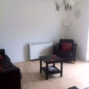 2 bedroom property to rent in Ashton Under Lyne - Photo 1