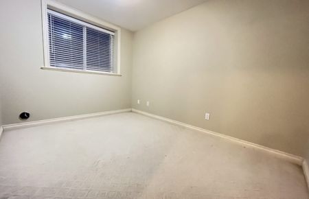 North Vancouver Pemberton Heights 2 Bedrooms Basement for Rent - Photo 3