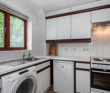 2 bedroom maisonette to rent Speedwell Close, CB1 - Photo 1