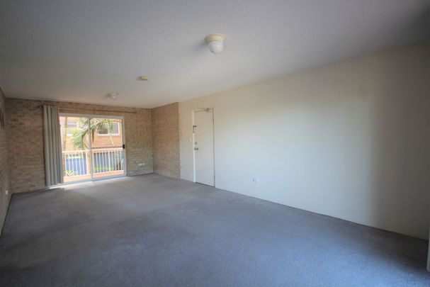 Live in the Heart of Mooloolaba! - Photo 1