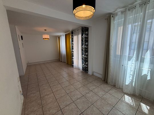 Location Appartement 3 pièces 63m² - Photo 1