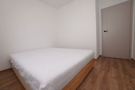 Wynajem | 3 pokoje | Gumieńce| Balkon - Photo 3