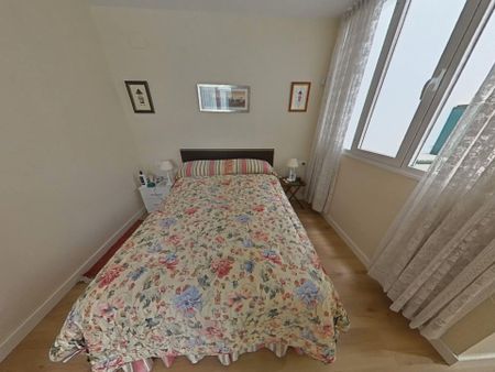 Piso de alquiler en Ensanche Centro - Puerto - Photo 3