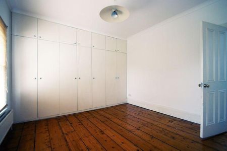 4 bedroom terraced house to rent - Photo 4