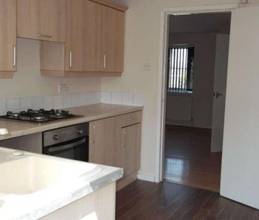 Montague Street, Little Horton, BD5 - Photo 3
