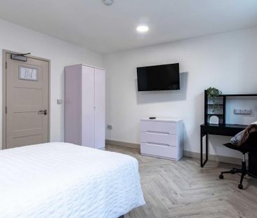 5 bedroom property to rent - Photo 3