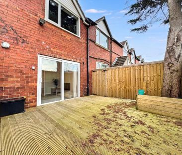 3 bedroom terraced house to rent - Photo 6