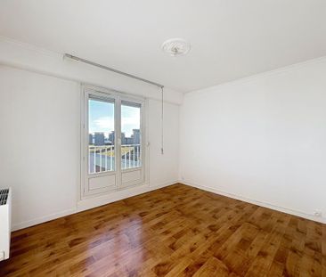 Location Appartement 2 pièces 57m² LE GRAND QUEVILLY 76120 - Photo 3