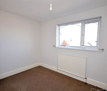 2 bed semi-detached house to rent in Gilliland Crescent, Birtley, DH3 - Photo 2