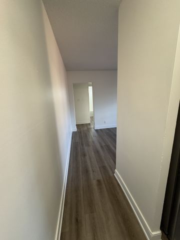 1 bedroom 1 bathroom unit available in bolton - Photo 5