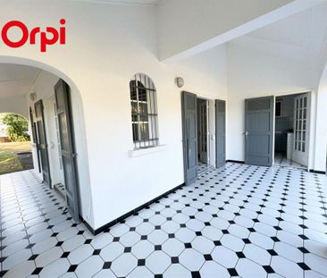 A louer, Maison / Villa, 160 m² - Photo 2