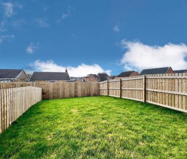 Farleigh Drive, Harworth, Doncaster, DN11 8FW - Photo 3