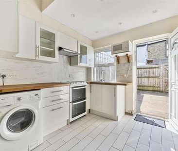 Coombe Road, Kingston Upon Thames, KT2 - Photo 3