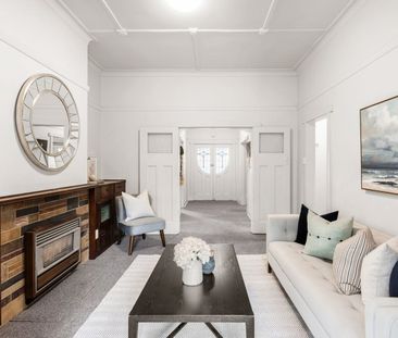 Period Charm, Endless Possibilities - Photo 3