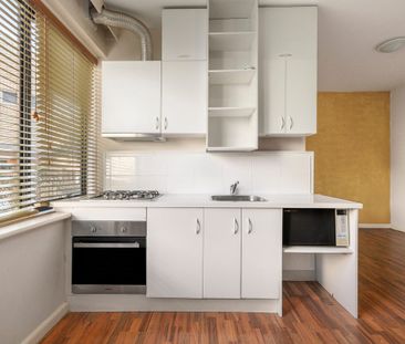 11/116 Inkerman Street, St Kilda VIC 3182 - Studio For Rent | Domain - Photo 5