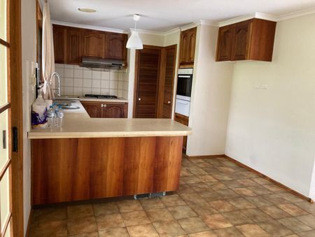 Doncaster East - Photo 3