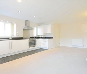 Shearwater Drive, Bracknell, RG12 - Photo 5