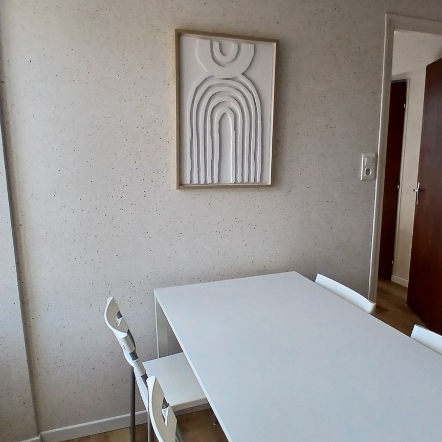 Location Appartement 2 pièces 23m² ANGOULEME 16000 - Photo 1