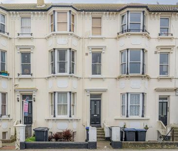 Central Parade, Herne Bay, CT6 5JJ, Kent - Photo 3