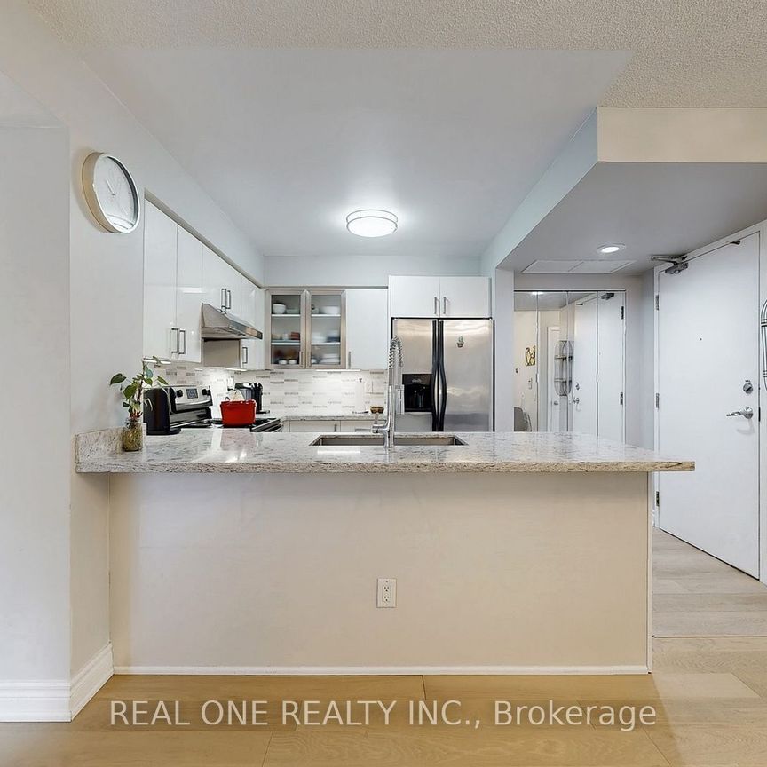 For Lease - 153 Beecroft Road Unit# Unit# 501, Toronto, Ontario - Photo 1