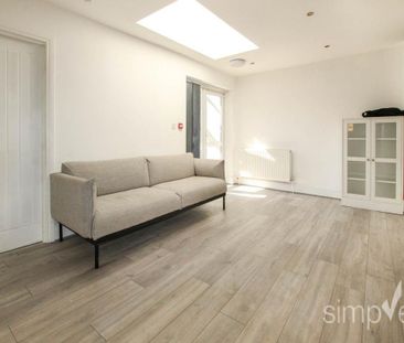 1 bedroom in a house share to rent - Photo 6