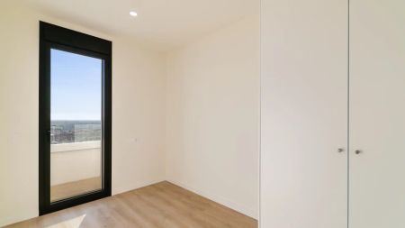 Piso de alquiler en Finestrelles - Photo 4