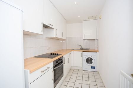 2 bedroom flat to rent, Available unfurnished from 13/01/2025 - Photo 2