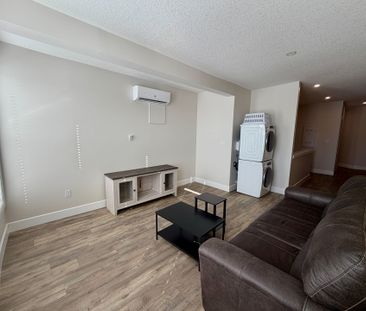 For Lease - 537 Talbot Street Unit# 1, St. Thomas, Ontario - Photo 2