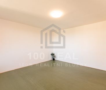 Pronájem bytu 1+kk 36 m² - Fotografie 2