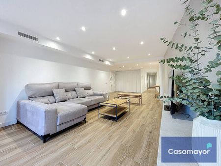 Piso de alquiler en Plaza Calvo Sotelo, Ensanche - Diputación - Photo 5