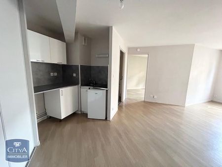 Location Appartement 2 pièces 45m² CLERMONT FERRAND 63000 - Photo 3