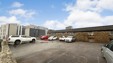 1 bedroom in a house share to rent - Photo 4