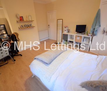 5 Bedroom End Terraced House for rent in Estcourt Avenue - Photo 1