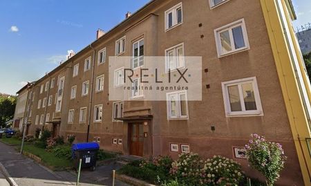 !PROVÍZIU NEPLATÍTE! Trenčín – centrum: kompletne zariadený 2-izbový byt po rekonštrukcii v tehlovom dome - Fotografia 4