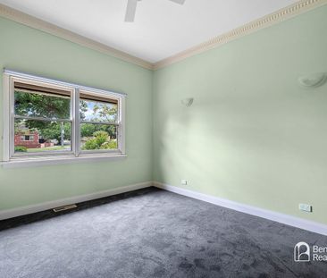 Fabulous Location! - Photo 3