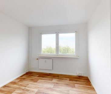 3-Raum-Wohnung mit Wanne und TOP Ausblick! - Photo 1