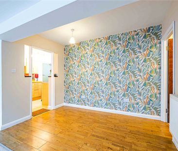 1 bed Flat for rent - Photo 6
