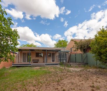 5 Crooke Close, Calwell ACT 2905 - House For Rent | Domain - Photo 6