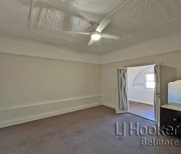 Convenient Location - Photo 3