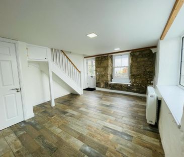 2 bedroom semi-detached house to rent - Photo 4