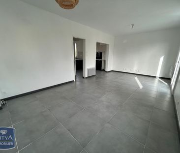 Location Maison 3 pièces 70m² AGEN 47000 - Photo 1